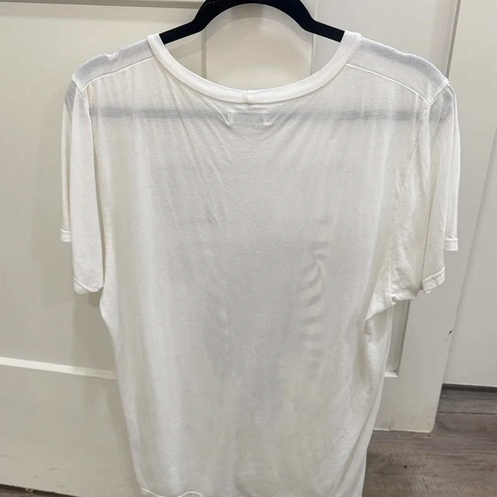 Lauren Moshi White Graphic Tee - Picture 4 of 4